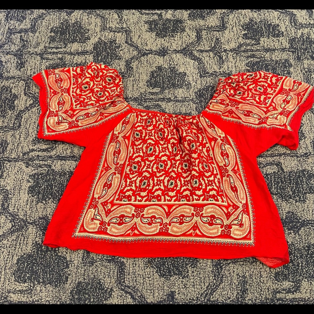 Forever 21 traditional Spanish blouse Medium